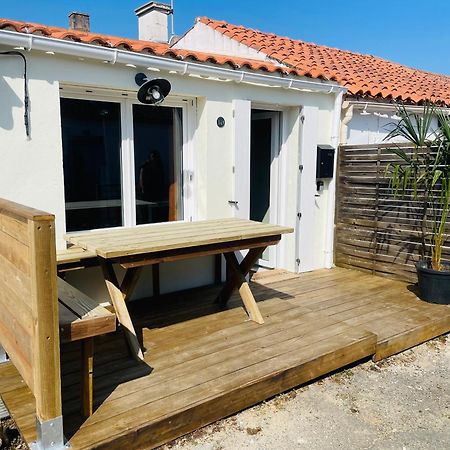 Petite Maison En Bord De Mer Лонгвил-сюр-Мер Екстериор снимка