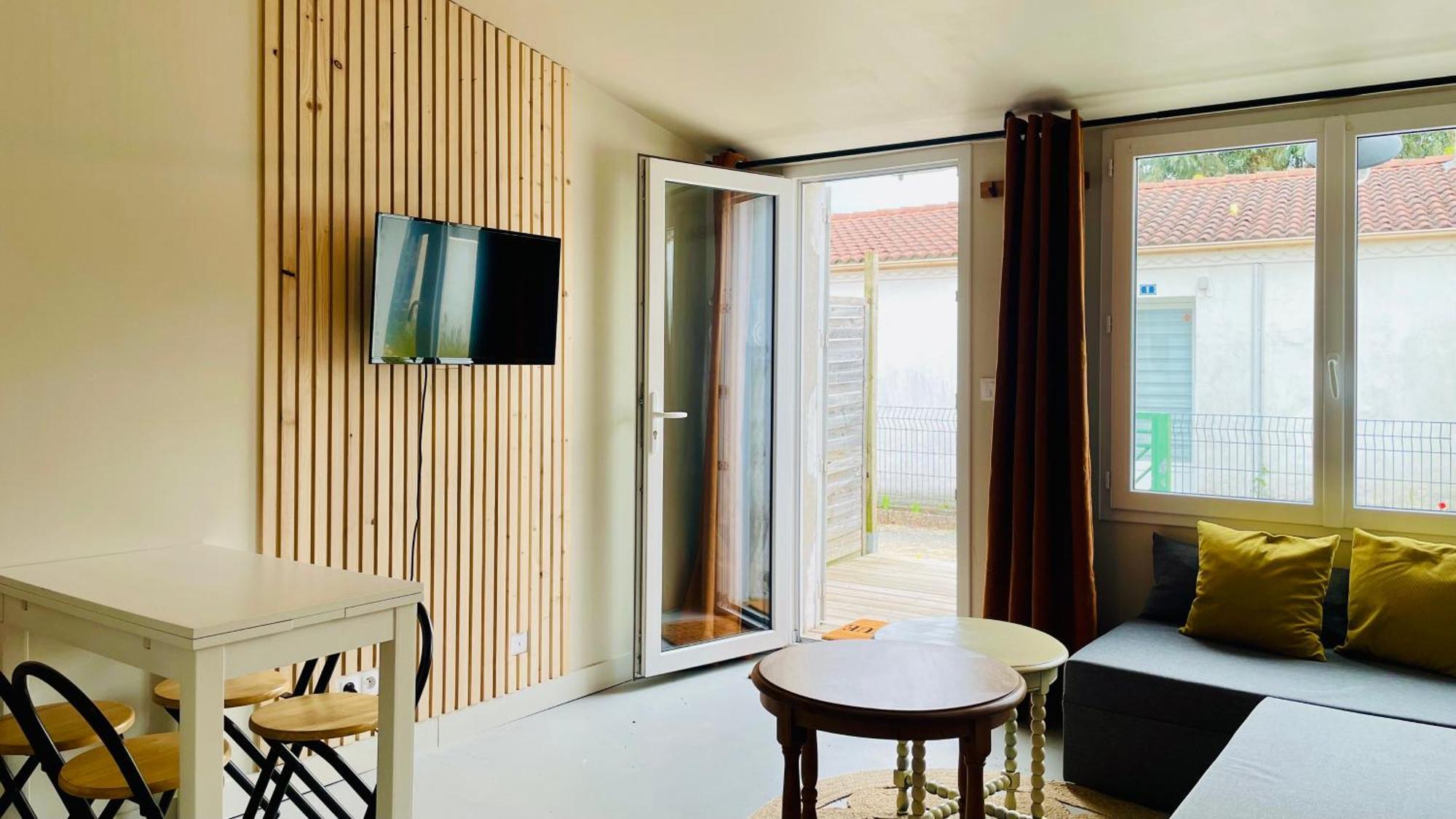 Petite Maison En Bord De Mer Лонгвил-сюр-Мер Екстериор снимка